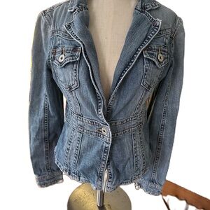 Miss Me Women’s Single Button Blazer Denim Jacket With Floral Lining. Medium